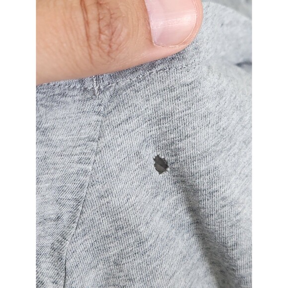 Lot of 2 Under Armour T-Shirts Men's L Gray Black Graphic Print Charged Heatgear - Picture 9 of 9